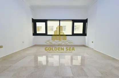 Apartment - 2 Bedrooms - 3 Bathrooms for rent in Khalifa Residential Complex A - Tourist Club Area - Abu Dhabi