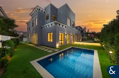 Villa - 5 Bedrooms - 6 Bathrooms for sale in Orange Lake - Fire - Jumeirah Golf Estates - Dubai