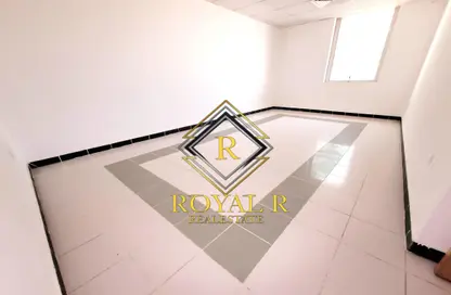 Apartment - 2 Bedrooms - 2 Bathrooms for rent in Hai Al Murabbaa - Central District - Al Ain