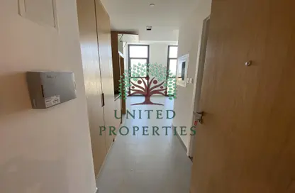 Apartment - 1 Bathroom for rent in Al Mamsha - Muwaileh - Sharjah