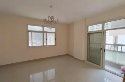 Apartment - 3 Bedrooms - 3 Bathrooms for rent in Pearl Tower - Al Khan - Sharjah