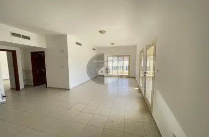 Apartment - 1 Bedroom - 2 Bathrooms for rent in Golf Apartments - Al Hamra Village - Ras Al Khaimah