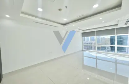 Office Space - Studio for rent in Tamani Art Tower - Business Bay - Dubai