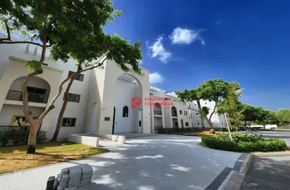 Apartment - 2 Bedrooms - 2 Bathrooms for rent in The Gardens Buildings - The Gardens - Dubai