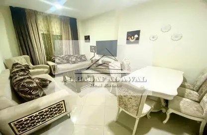 Apartment - 2 Bedrooms - 2 Bathrooms for rent in Canal Star Tower - Al Majaz 3 - Al Majaz - Sharjah