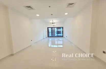 Apartment - 1 Bedroom - 2 Bathrooms for rent in Trio Building - Al Barsha 1 - Al Barsha - Dubai