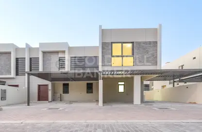 Townhouse - 3 Bedrooms - 4 Bathrooms for rent in Zinnia - The Roots DAMAC Hills 2 - Damac Hills 2 - Dubai