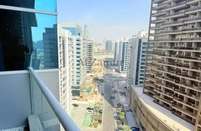 Apartment - 1 Bedroom - 2 Bathrooms for rent in UniEstate Sports Tower - Dubai Sports City - Dubai