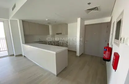 Apartment - 3 Bedrooms - 4 Bathrooms for sale in Waters Edge - Yas Island - Abu Dhabi