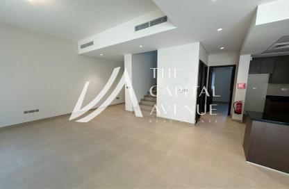 Townhouse - 3 Bedrooms - 5 Bathrooms for sale in Bloom Living - Zayed City (Khalifa City C) - Khalifa City - Abu Dhabi