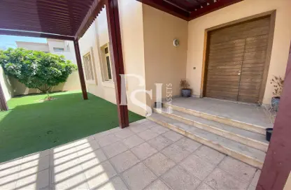 Villa - 6 Bedrooms for rent in Golf Gardens - Khalifa City - Abu Dhabi