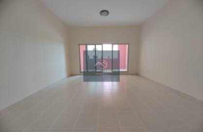 Apartment - Studio - 1 Bathroom for rent in The Gardens Buildings - The Gardens - Dubai