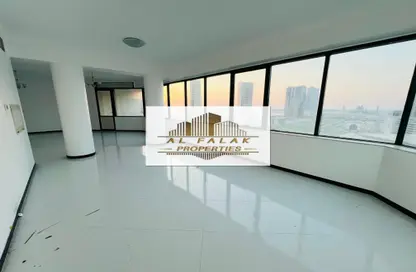 Apartment - 3 Bedrooms - 4 Bathrooms for rent in Al Hafeet Tower - Al Taawun Street - Al Taawun - Sharjah