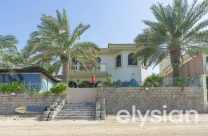 Villa - 4 Bedrooms - 5 Bathrooms for rent in Garden Homes Frond M - Garden Homes - Palm Jumeirah - Dubai