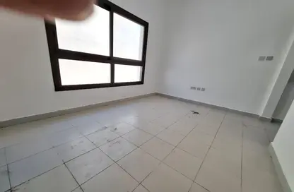 Apartment - 1 Bathroom for rent in Madinat Al Riyad - Abu Dhabi