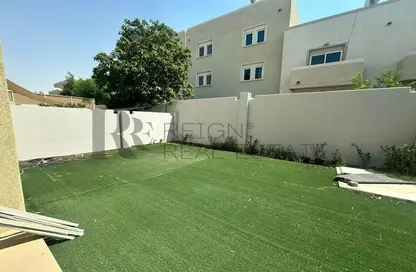 Villa - 5 Bedrooms - 6 Bathrooms for rent in Desert Style - Al Reef Villas - Al Reef - Abu Dhabi