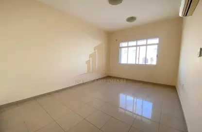 Apartment - 1 Bedroom - 2 Bathrooms for rent in Asharej - Al Ain