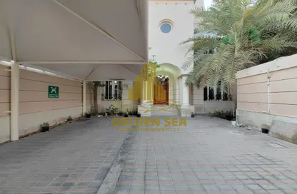 Villa - Studio - 7 Bathrooms for rent in Al Nahyan Villa Compound - Al Nahyan Camp - Abu Dhabi