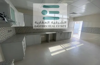 فيلا - 5 غرف نوم - 7 حمامات للايجار في مدينة الرياض - أبوظبي