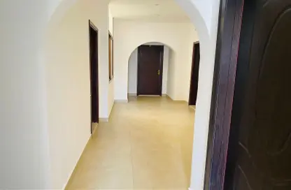 Apartment - 1 Bathroom for rent in Al Jimi - Al Ain