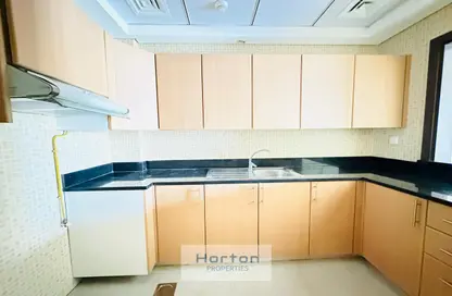 Apartment - 1 Bedroom - 2 Bathrooms for rent in Pantheon Boulevard - Jumeirah Village Circle - Dubai