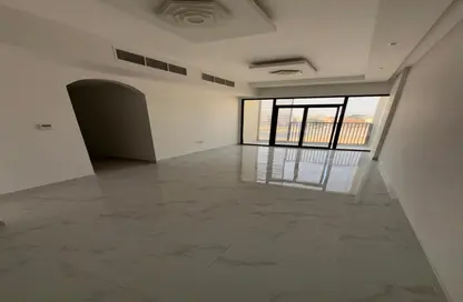 Apartment - 2 Bedrooms - 2 Bathrooms for rent in Al Mowaihat 2 - Al Mowaihat - Ajman