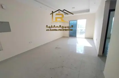 Apartment - 1 Bedroom - 2 Bathrooms for rent in Al Rashidiya Towers - Ajman Downtown - Ajman