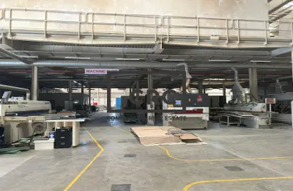 Warehouse - Studio for rent in Phase 2 - Dubai Investment Park (DIP) - Dubai