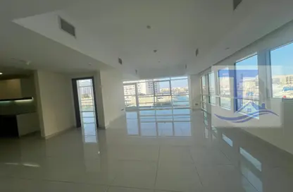 Duplex - 3 Bedrooms - 4 Bathrooms for rent in Al Marasy - Al Bateen - Abu Dhabi