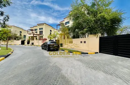 Villa - 5 Bedrooms - 6 Bathrooms for rent in Hills Abu Dhabi - Al Maqtaa - Abu Dhabi