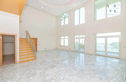 Apartment - 4 Bedrooms - 5 Bathrooms for rent in Al Tamr - Shoreline Apartments - Palm Jumeirah - Dubai