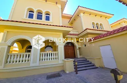 Villa - 4 Bedrooms - 6 Bathrooms for rent in Baniyas - Abu Dhabi