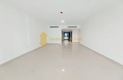 Apartment - 2 Bedrooms - 4 Bathrooms for rent in Building C - Al Zeina - Al Raha Beach - Abu Dhabi