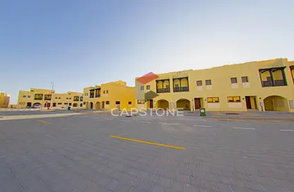 Villa - 3 Bedrooms - 3 Bathrooms for rent in Zone 4 - Hydra Village - Abu Dhabi