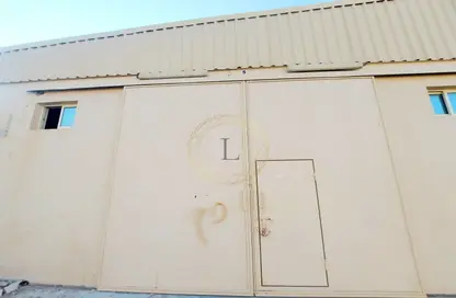 Warehouse - Studio - 1 Bathroom for rent in Wadi AL AIN 1 - Al Noud - Al Ain