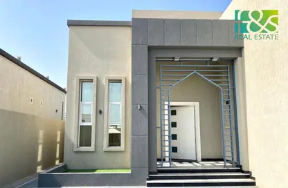 Villa - 3 Bedrooms - 5 Bathrooms for rent in Al Marsa - Al Jazirah Al Hamra - Ras Al Khaimah