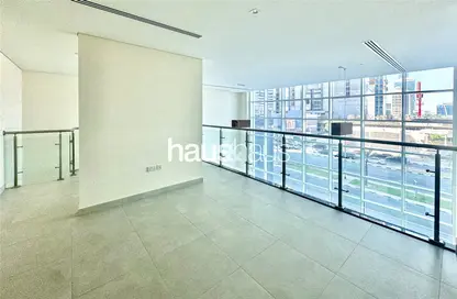 Duplex - 1 Bedroom - 2 Bathrooms for rent in Marina Arcade Tower - Dubai Marina - Dubai