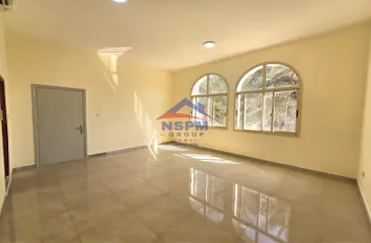 Apartment - 1 Bathroom for rent in Mushrif Park - Al Mushrif - Abu Dhabi