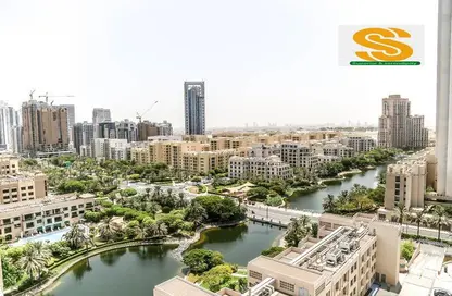 Apartment - 2 Bedrooms - 2 Bathrooms for rent in Golf Towers - The Views - Dubai