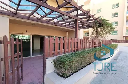 Apartment - 2 Bedrooms - 2 Bathrooms for rent in Al Dhafra 4 - Al Dhafra - Greens - Dubai