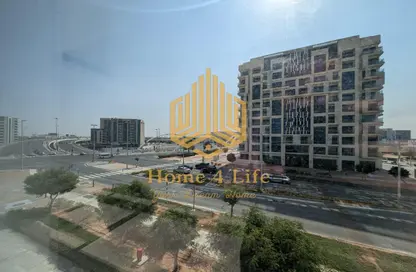 Apartment - 1 Bedroom - 2 Bathrooms for sale in Lamar Residences - Al Seef - Al Raha Beach - Abu Dhabi