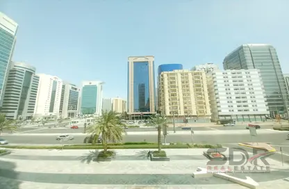 Apartment - 4 Bedrooms - 4 Bathrooms for rent in SS Building - Al Salam Street - Abu Dhabi