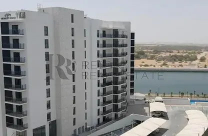 Apartment - 1 Bedroom - 1 Bathroom for rent in Waters Edge - Yas Island - Abu Dhabi