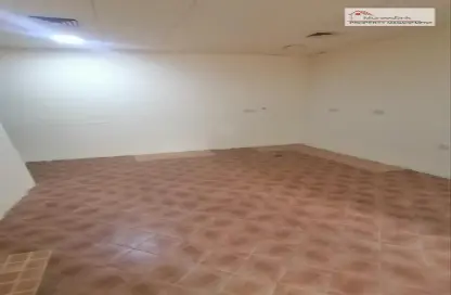 Apartment - 1 Bathroom for rent in Al Nahyan Camp - Abu Dhabi