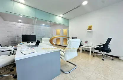 Office Space - Studio - 1 Bathroom for sale in Tamani Art Tower - Business Bay - Dubai