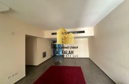 Apartment - 2 Bedrooms - 2 Bathrooms for rent in Zayd Bin Aslam Street - Abu shagara - Sharjah