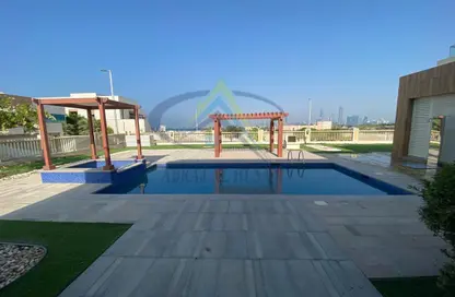 Villa - 6 Bedrooms - 7 Bathrooms for rent in Royal Marina Villas - Corniche Road - Abu Dhabi