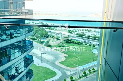 Apartment - 3 Bedrooms - 5 Bathrooms for rent in Al Sahel Towers - Corniche Road - Abu Dhabi