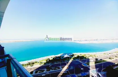 Apartment - 2 Bedrooms - 3 Bathrooms for rent in Al Reef Tower - Corniche Road - Abu Dhabi