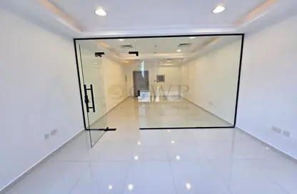 Office Space - Studio - 2 Bathrooms for rent in Tamani Art Tower - Business Bay - Dubai